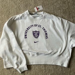 NWT Nike cropped St. Thomas sweatshirt